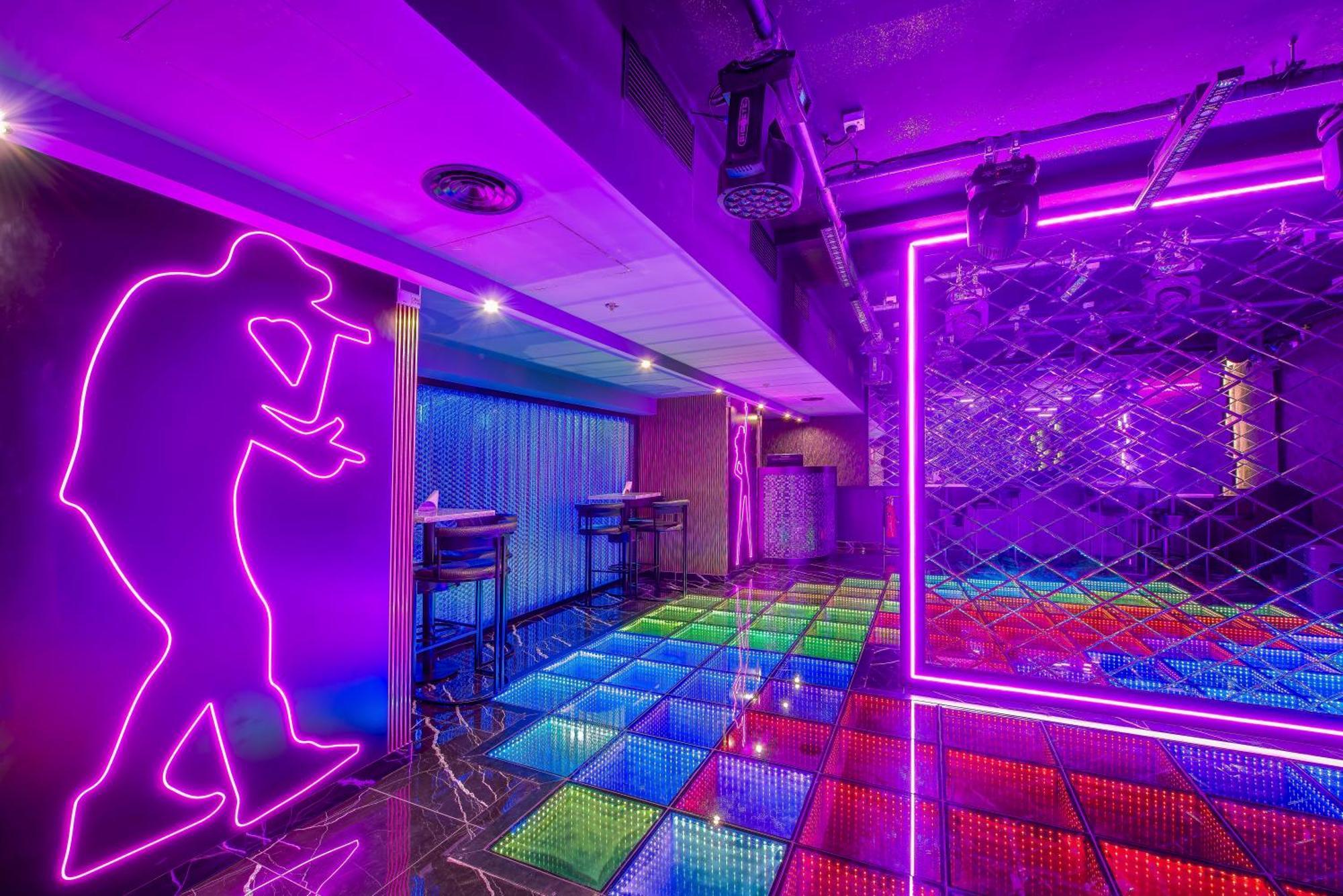 Wescott Hotel Dubaj Zewnętrze zdjęcie